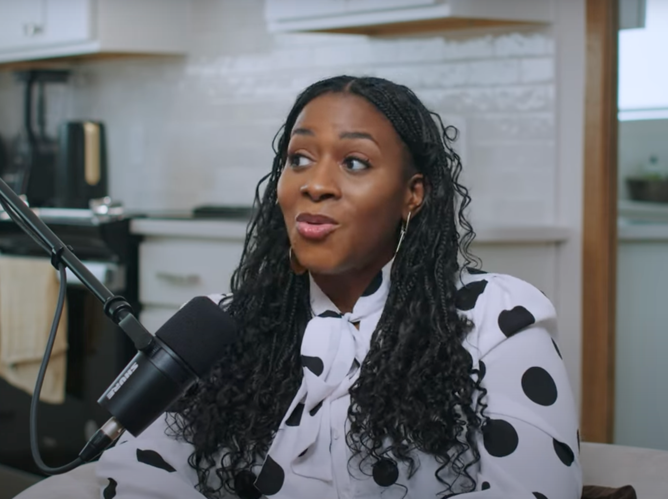 Ep. 23 Rest After 40 | Stop Scrolling And Protect Your Peace With Therapist  Lauren Michelle Jackson