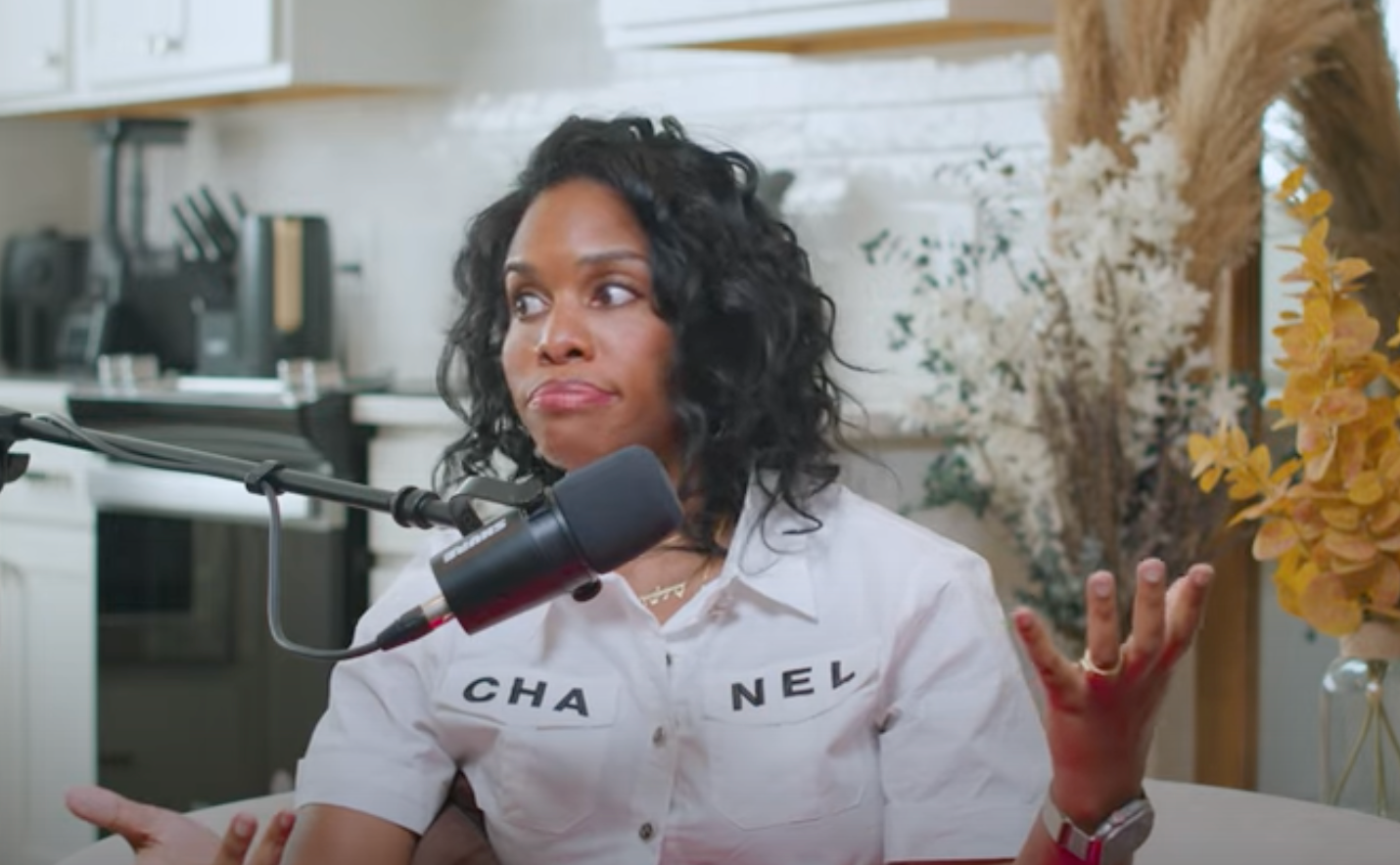 Ep. 27 Bariatric Surgery Over 40: What You Need to Know with Dr. Karleena